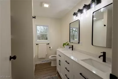 12966 Edison Street NE, Alliance, OH 44601 - Photo 12