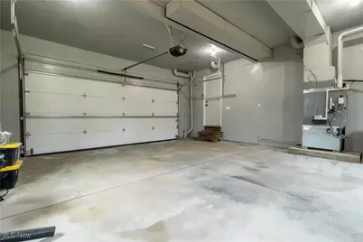 12966 Edison Street NE, Alliance, OH 44601 - Photo 30