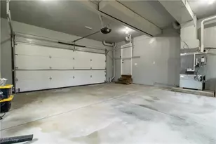 12966 Edison St NE, Alliance, OH 44601 - Photo 30