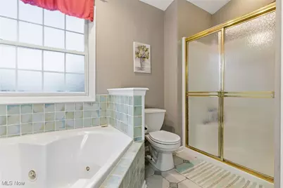 1390 Silverdale Circle, Twinsburg, OH 44087 - Photo 18