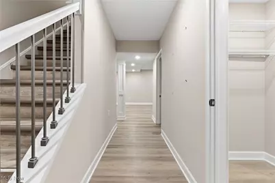 1390 Silverdale Circle, Twinsburg, OH 44087 - Photo 28