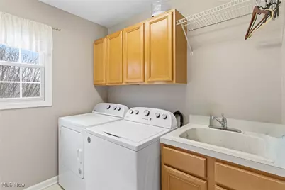 1390 Silverdale Circle, Twinsburg, OH 44087 - Photo 20