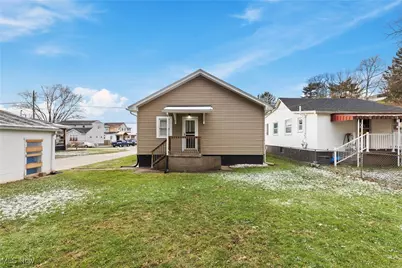 473 W 39th Street, Shadyside, OH 43947 - Photo 16