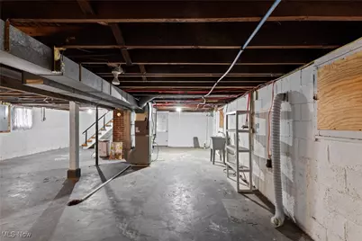 473 W 39th Street, Shadyside, OH 43947 - Photo 14