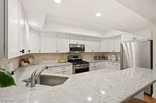 800 Windward Dr, Aurora, OH 44202 - Photo 28