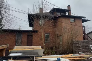 216 S 7th St, Coshocton, OH 43812 - Photo 4