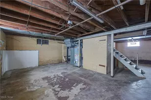 326 Indiana Ave, Lorain, OH 44052 - Photo 30