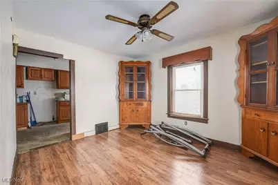 326 Indiana Avenue, Lorain, OH 44052 - Photo 10