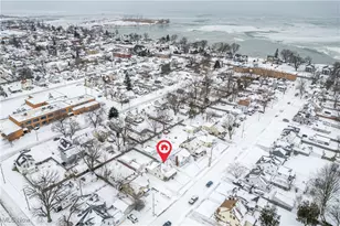 326 Indiana Ave, Lorain, OH 44052 - Photo 4