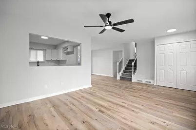 165 Meadow Drive, Elyria, OH 44035 - Photo 12
