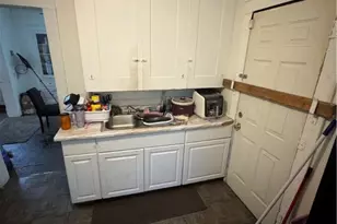 13322 Eaglesmere Ave, Loveland, OH 44110 - Photo 6