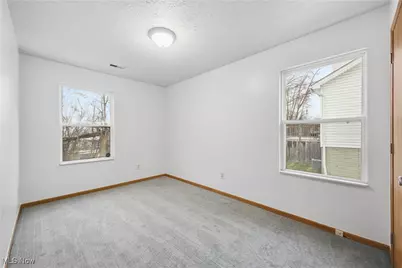 127 Blackburn Street, Campbell, OH 44405 - Photo 20