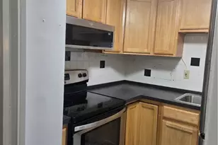 19101 Van Aken Blvd, Huber Heights, OH 44112 - Photo 6