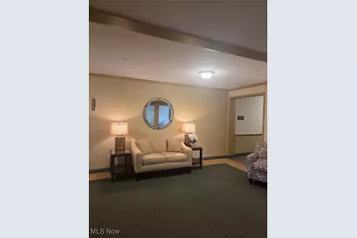 19101 Van Aken Boulevard #424, Huber Heights, OH 44112 - Photo 4