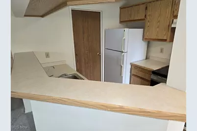 1100 Tollis Parkway #202, Grandview Heights, OH 44147 - Photo 12