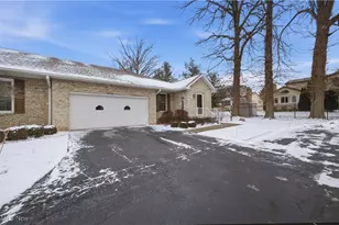 197 Mathews Rd, Boardman, OH 44512 - Photo 32