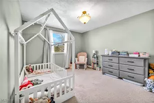 1690 Cloverview Dr, Uniontown, OH 44685 - Photo 22