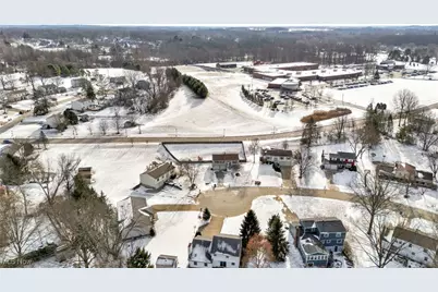 1690 Cloverview Drive, Uniontown, OH 44685 - Photo 34