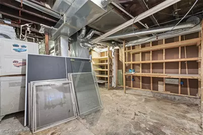 509 E Broad Street, Louisville, OH 44641 - Photo 22