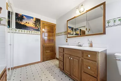 509 E Broad Street, Louisville, OH 44641 - Photo 18