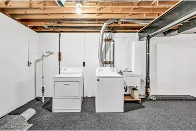 33418 Lake Shore Boulevard, Eastlake, OH 44095 - Photo 32