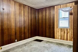 543 E Buchtel Ave, Akron, OH 44304 - Photo 6