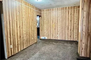 543 E Buchtel Ave, Akron, OH 44304 - Photo 4