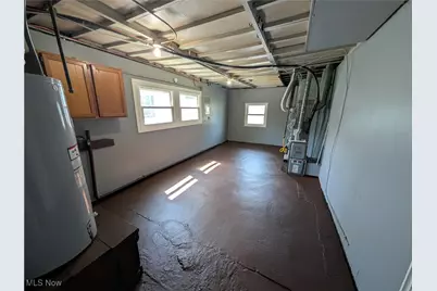 1240 W 21st Street, Lorain, OH 44052 - Photo 14