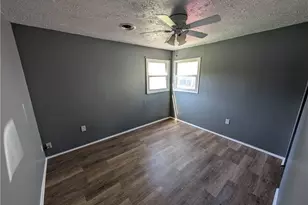 1240 W 21st St, Lorain, OH 44052 - Photo 6