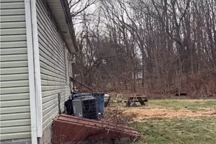 5854 Cutten Ave, North Lawrence, OH 44666 - Photo 8