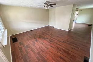 929 Bank St, East Liverpool, OH 43920 - Photo 8