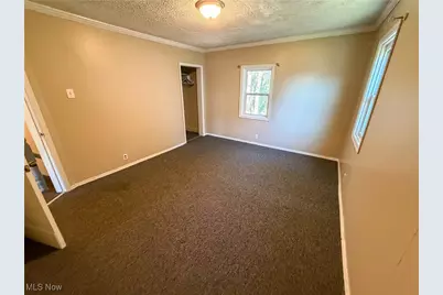 929 Bank Street, East Liverpool, OH 43920 - Photo 16