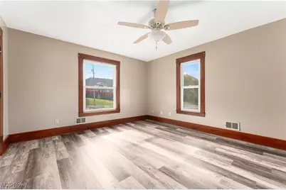 1001 Applegrove Street NW, North Canton, OH 44720 - Photo 8