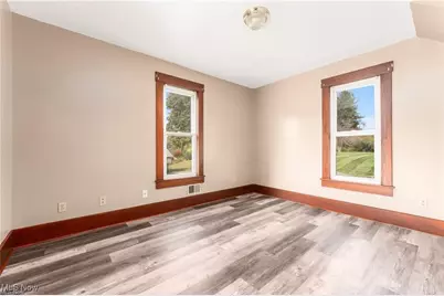 1001 Applegrove Street NW, North Canton, OH 44720 - Photo 10