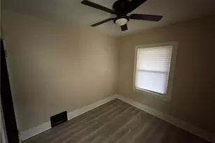 14910 Kingsford Ave, Loveland, OH 44128 - Photo 26