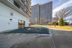 12550 Lake Ave, Oakwood, OH 44107 - Photo 44