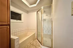 402 Hall Ave, Barberton, OH 44203 - Photo 12