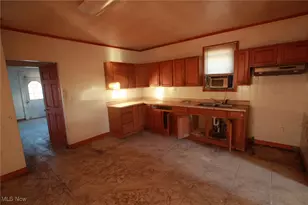 651 E 6th St, Salem, OH 44460 - Photo 16