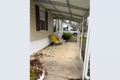 12 Maple, Olmsted Twp, OH 44138 - Photo 2