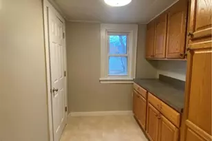 3573 Silsby Rd, University Heights, OH 44118 - Photo 8