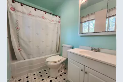 81 Fairfield Road, Painesville, OH 44077 - Photo 24