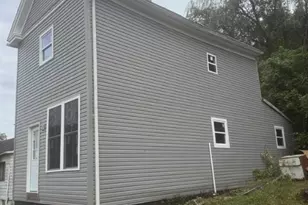 627 Bennett St, Bridgeport, OH 43912 - Photo 2