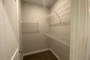 4310 Literary Ln, Willoughby, OH 44094 - Photo 12