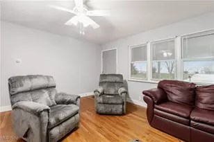 20 Juanita, Zanesville, OH 43701 - Photo 2