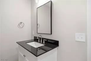 1086 Saint Andrews, Akron, OH 44312 - Photo 20