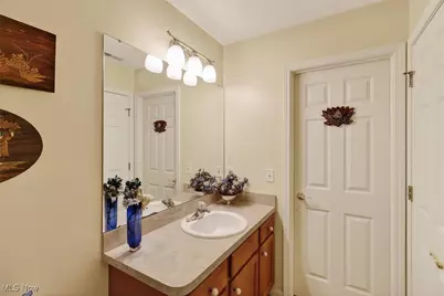 494 Brookstone Court, Avon Lake, OH 44012 - Photo 38