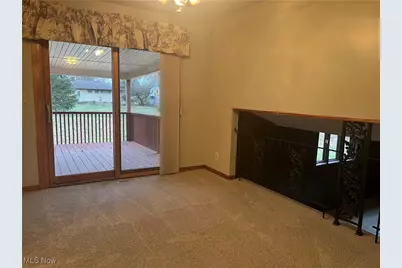 9152 Fosdick Road, Valleyview, OH 44125 - Photo 12