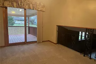 9152 Fosdick Rd, Valleyview, OH 44125 - Photo 12