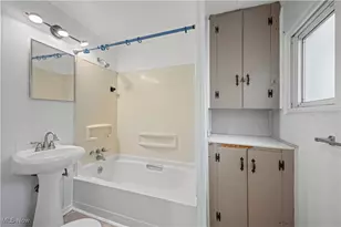 83 S Pleasant St, Oberlin, OH 44074 - Photo 6