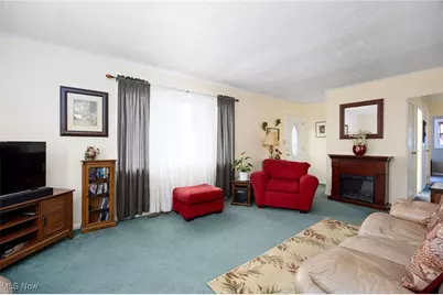 122 S Munroe Road, Tallmadge, OH 44278 - Photo 12